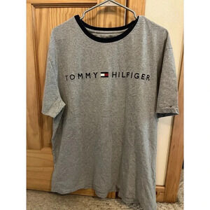 Vintage 90’s Y2K Tommy Hilfiger T-Shirt Size Mens XL Gray And Navy Blue